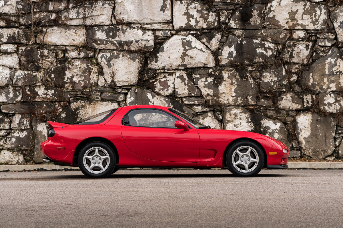 Надо брать! Mazda RX-7 третьего поколения – Современная классика! |  Интересные автомобили | Дзен