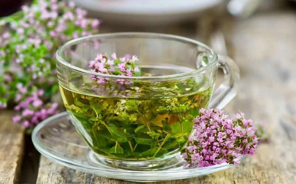 5 рецептов полезных успокаивающих травяных чаев