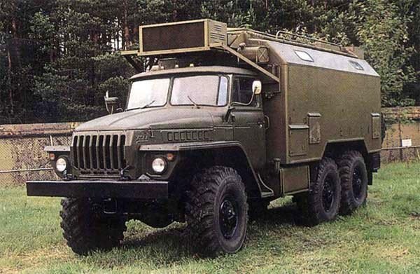 Этот военный грузовик был выпущен тоже в 1964 году. 