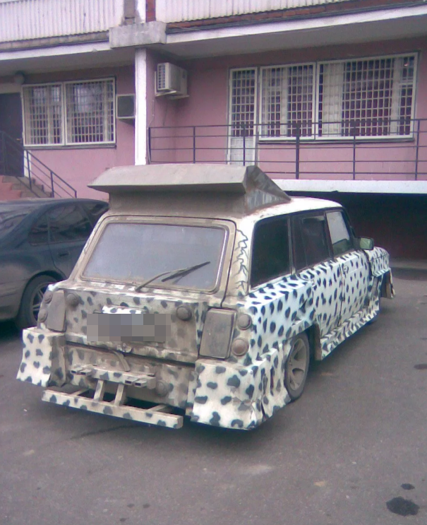 Вот этот "обвес" явно тянет на премию  лучший дизайн месяца...