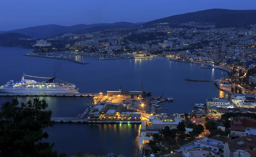 Кушадасы, Турция. Источник изображений: Яндекс. Картинки