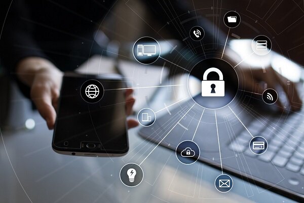  Ежегодно 23 апреля отмечается Всемирный день книг и авторского права. Почему нельзя просто так взять чужие изображения из интернета? Нужно ли регистрировать авторские права? Можно ли за их нарушение получить уголовное наказание? Попробуем разобраться.ЕЛИЗАВЕТА ОРЛОВА Фото: Imall.com 