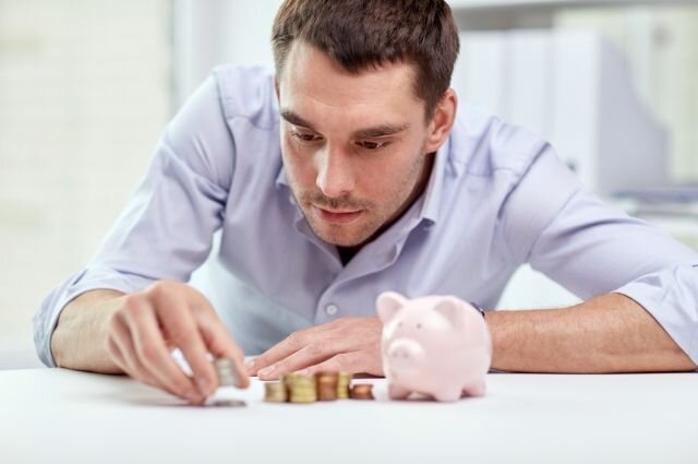 Из крайности в крайность. Какие ошибки мы совершаем, когда экономим деньги