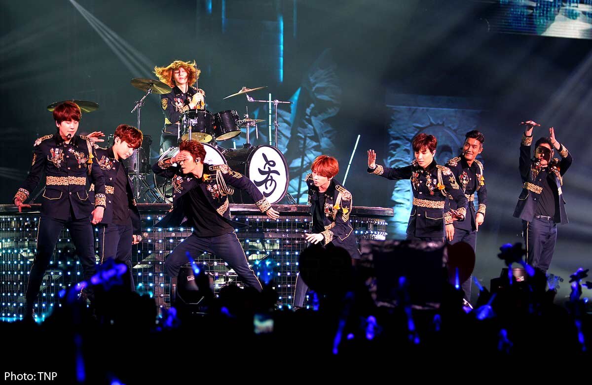 Super Junior super show. Super Junior 15 лет. Канин super Junior. Super Junior участники на концерте.