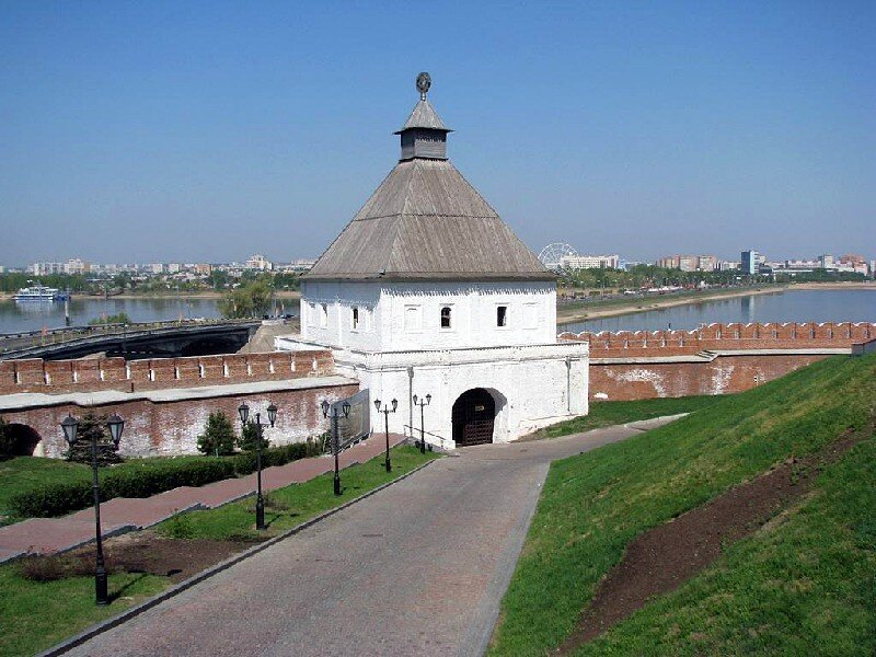 Фото Тайницкая башня Казанского кремля                                               Фото автор