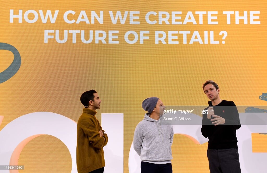 Имран Амед слева