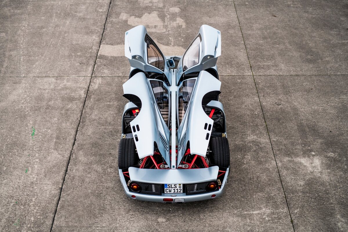 Pagani Zonda на v12 от w140