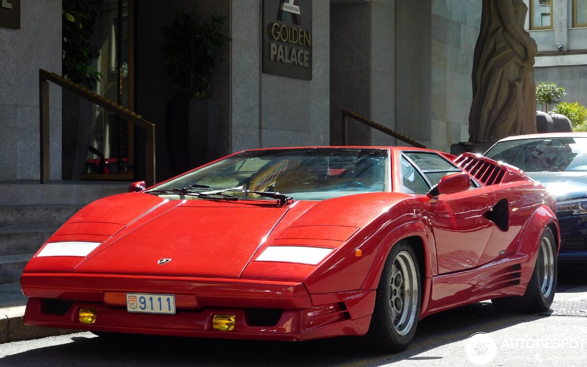 Lamborghini Countach 2020