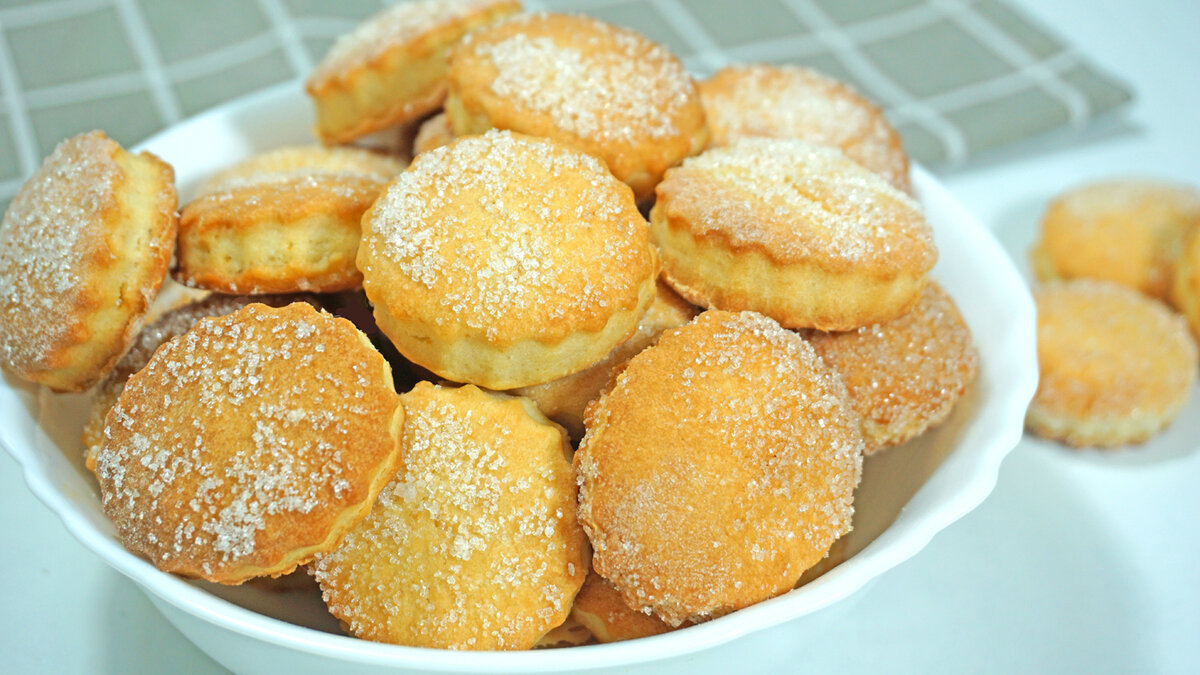 5 простых рецептов домашнего печенья: отличный вариант подарка на День учителя