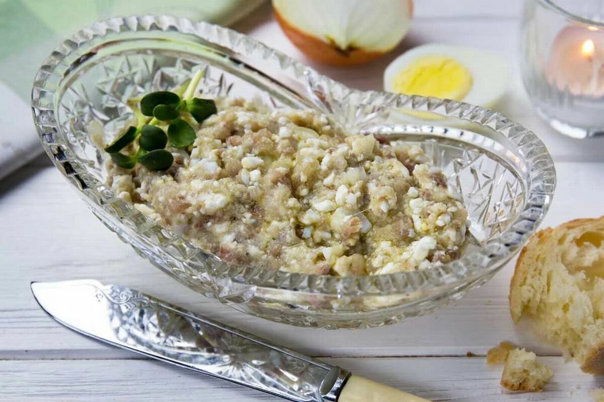 Форшмак это. Форшмак. Форшмак с сельдью. Еврейское блюдо из селедки форшмак. Форшмак фото.