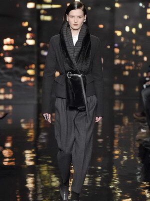 Показ pret-a-porter Dona Karan, 2021