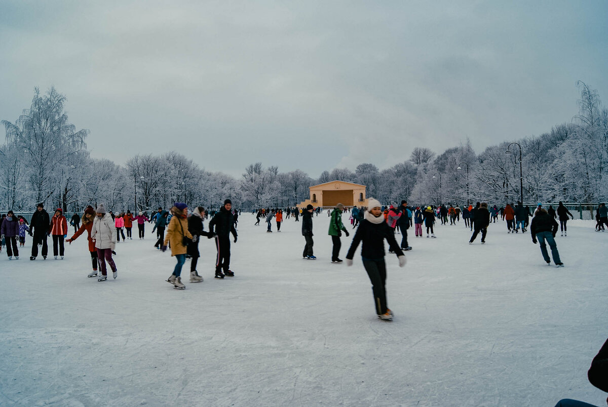 Каток спб с прокатом коньков