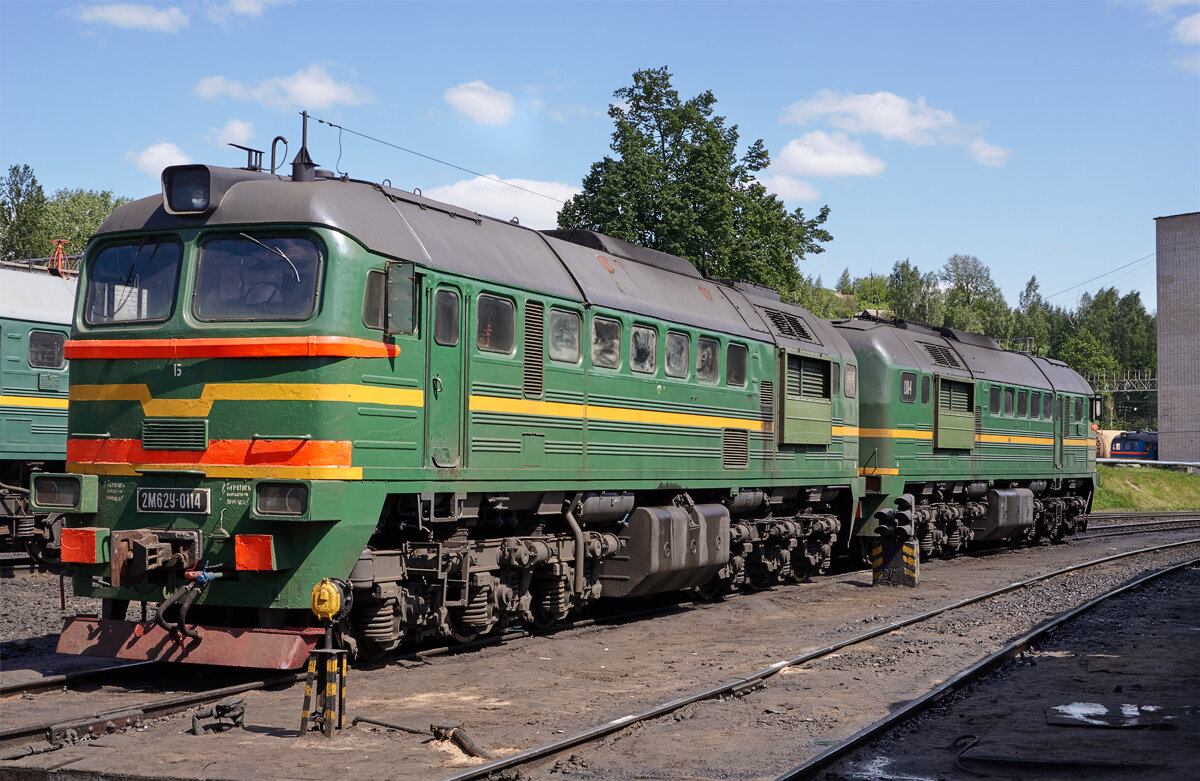 2012 год. 2М62У-114 в депо Смоленск. https://railgallery.ru/photo/126258/?vid=9255