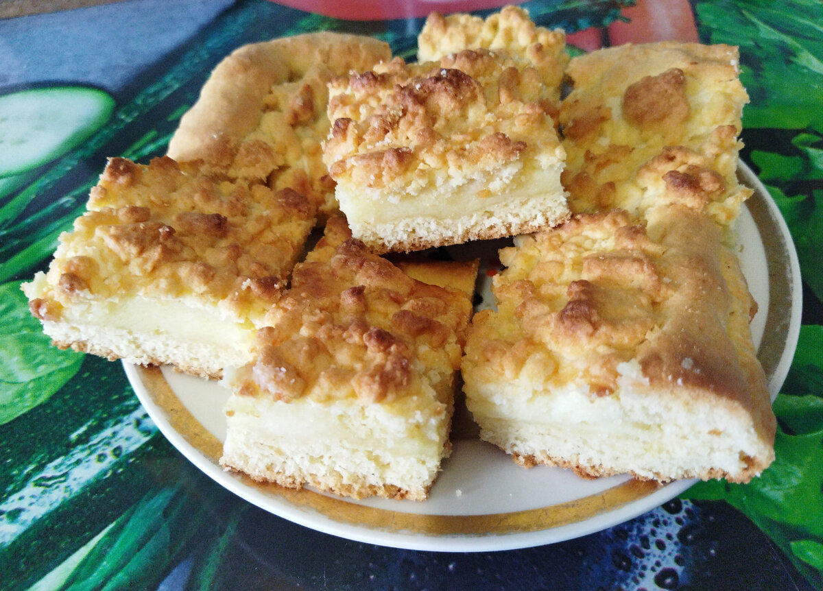 Пирог в моём исполнении, целый забыла сфотографировать