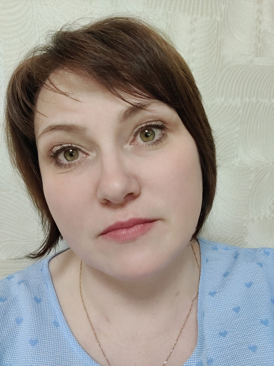 Но все равно глаза нарисовала!