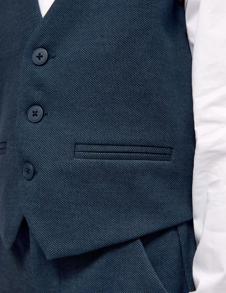 Acoola • Трикотажный жилет • 1300 руб. 