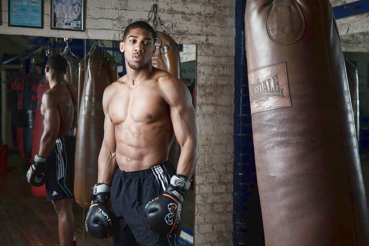 Молодой Энтони Джошуа