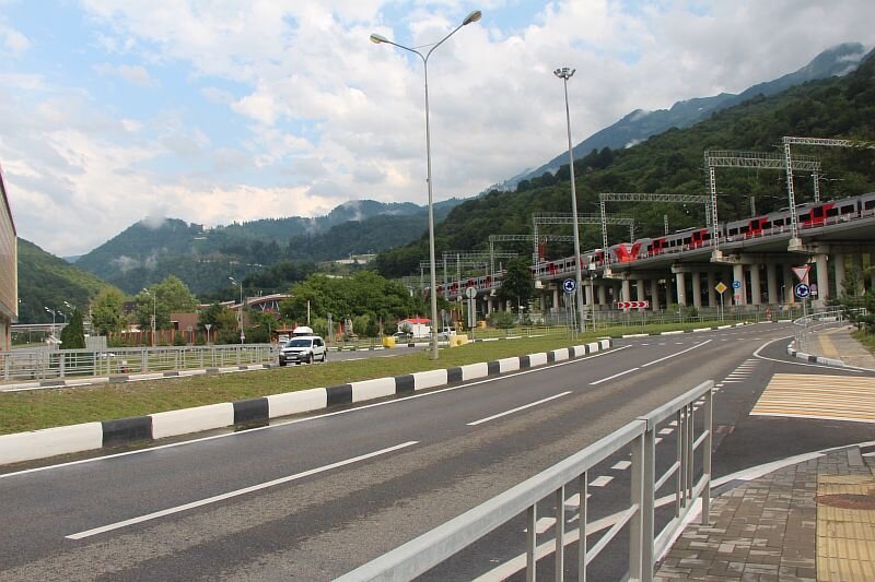 Дорога в Красную Поляну.