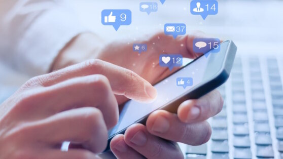    Правительство не поддержало отмену наказания за лайки в соцсетях Дмитрий Коптев