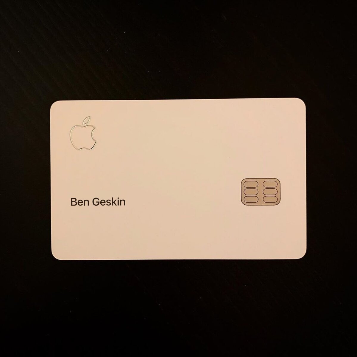 Титановая карта apple