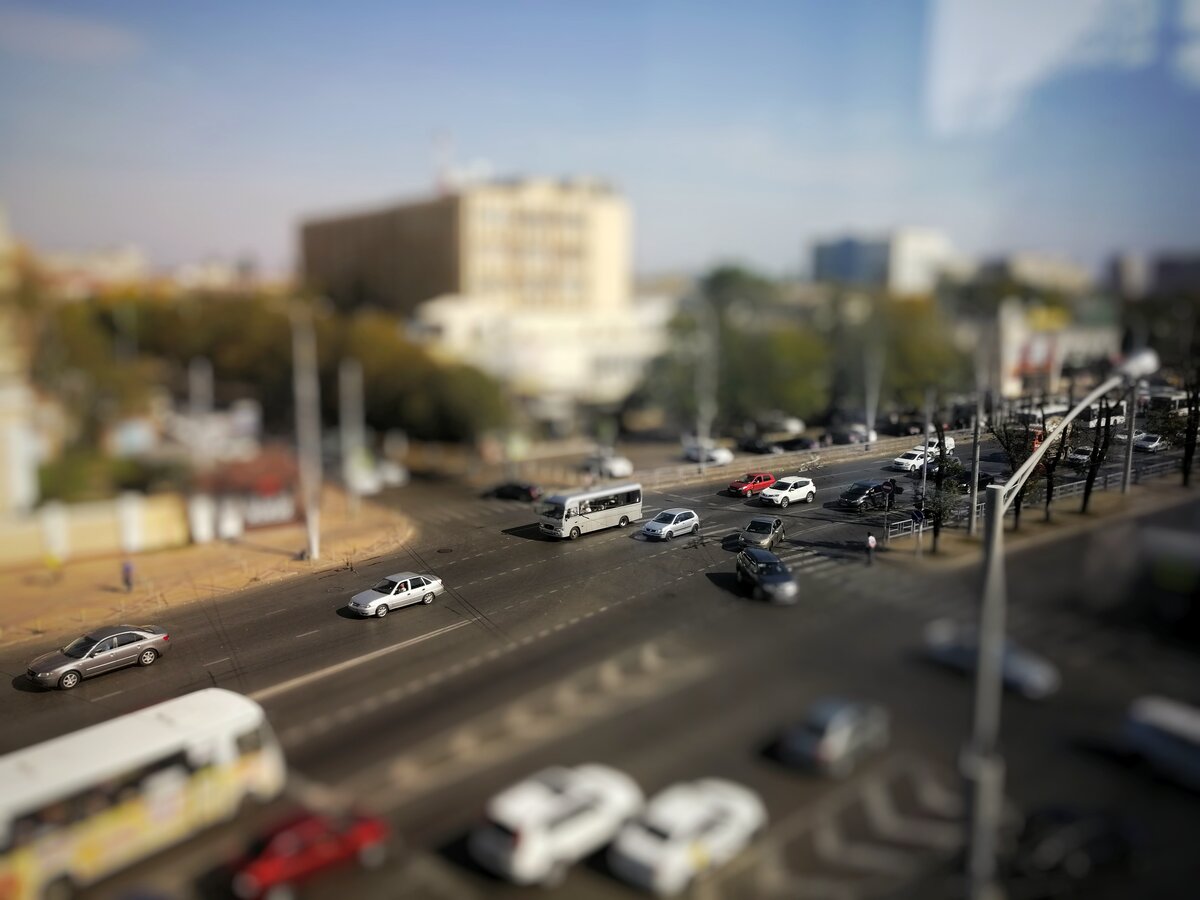 дорога и машины