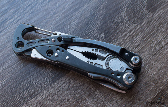 Он действительно  заслуживает внимания