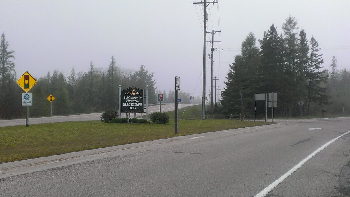 Середина мая в Макино Сити