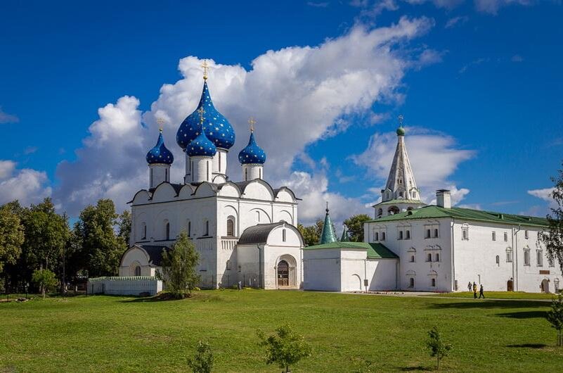 Суздаль кремль. Суздальский Кремль. Суздаль музей Суздальский Кремль. Достопримечательности Суздальского Кремля. Город Суздаль достопримечательности Суздальский Кремль.