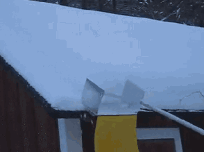 Уборка снега с крыш своими руками I Скребок | ВКонтакте