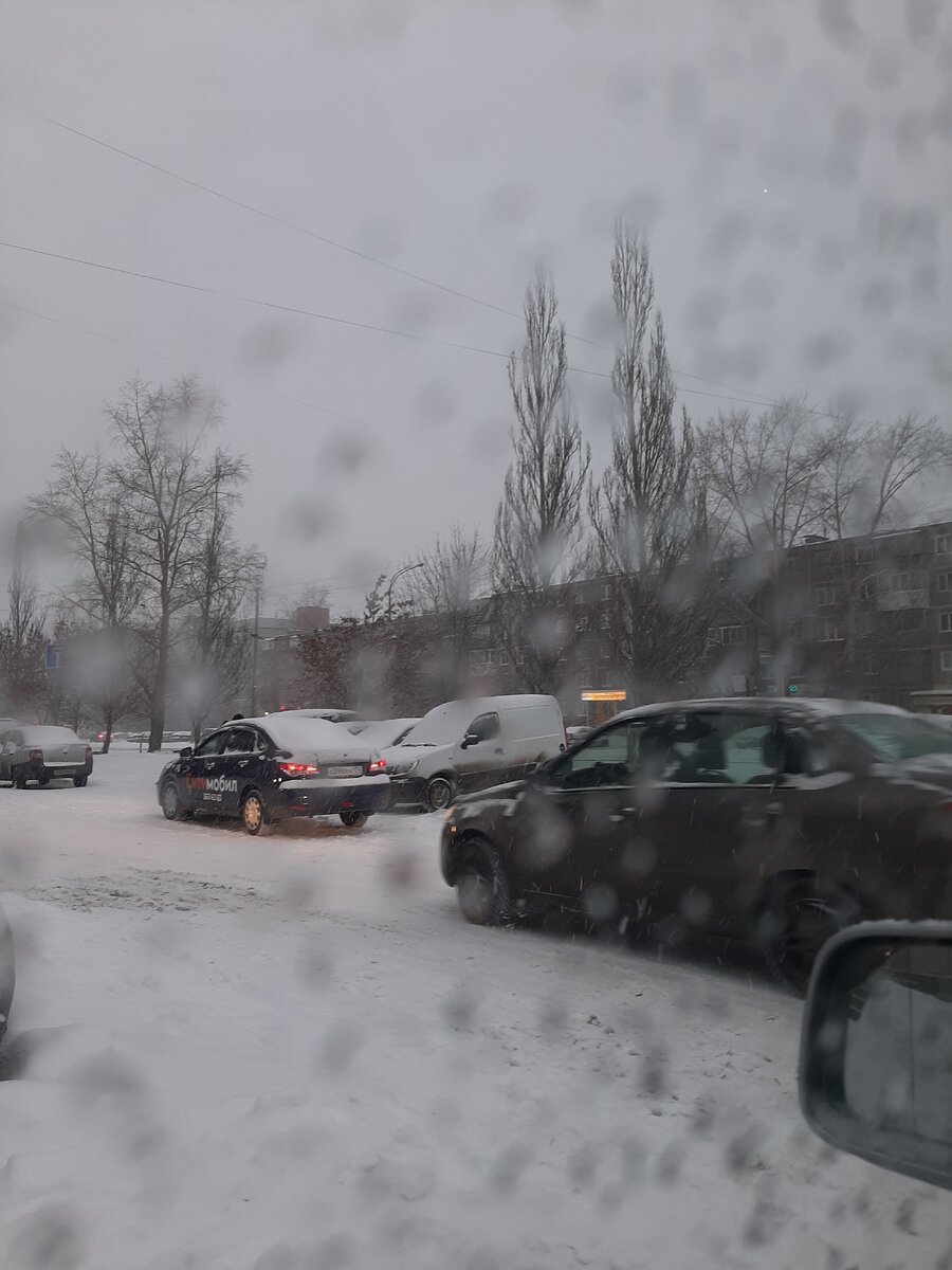 Утро. Вид из она авто.