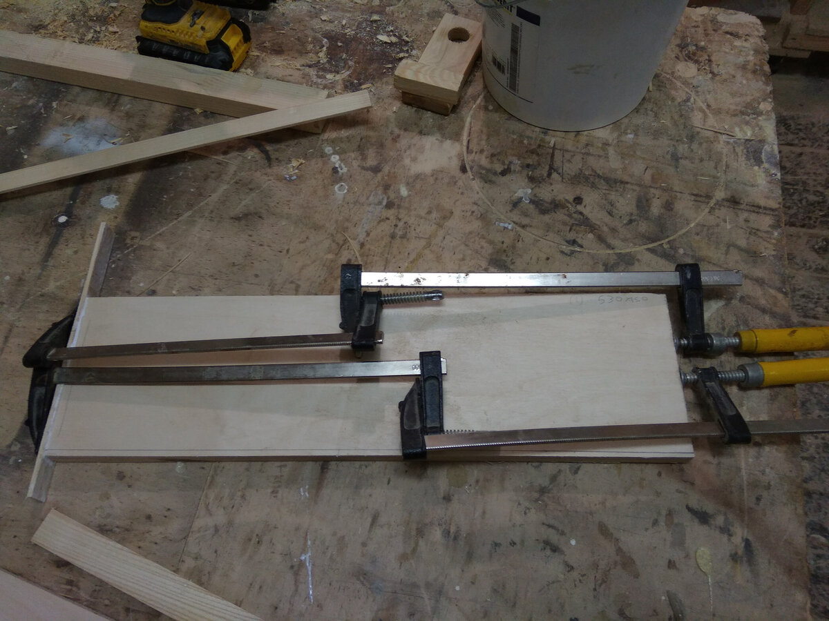 Задачу, в принципе, решает. Но что - то не так)