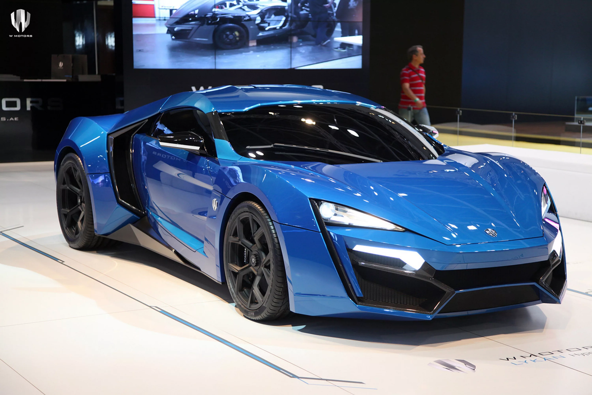                                                                W Motors Lykan Hypersport