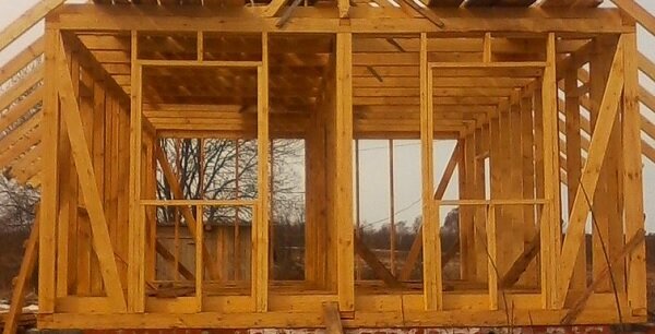 Использование цельного бруса в каркасе