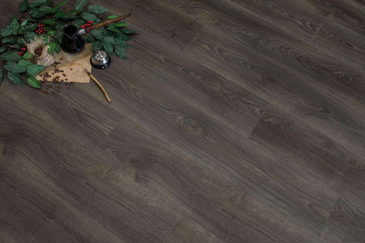 Кварцвиниловая плитка Fine Floor.