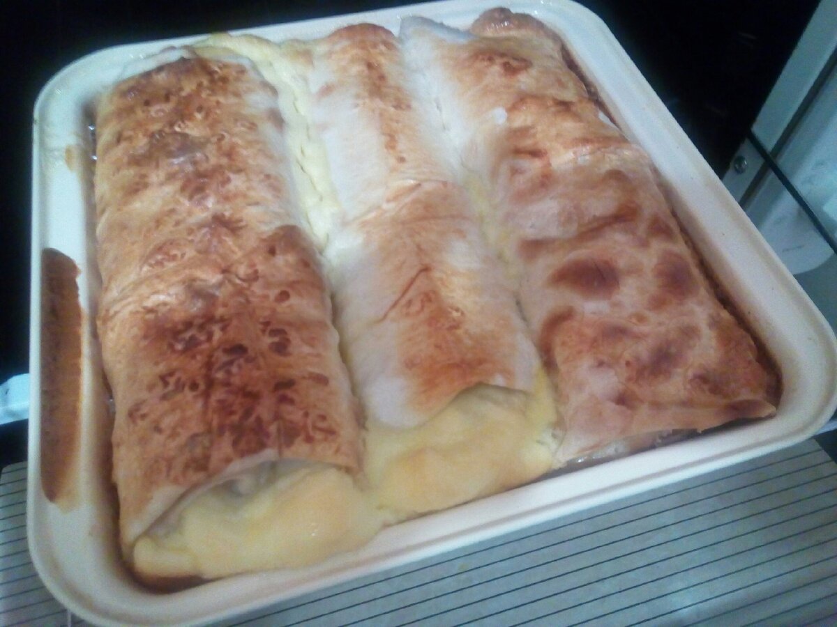 Пирог из лаваша с мясом