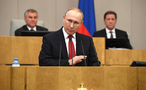 Путин в Госдуме. Фото с лицензией на публикацию