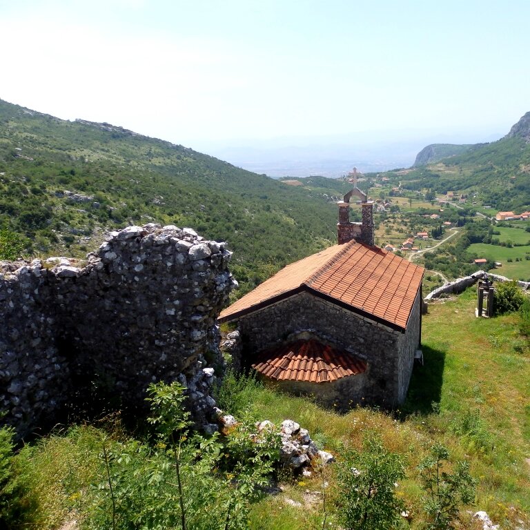 Крепость Медун