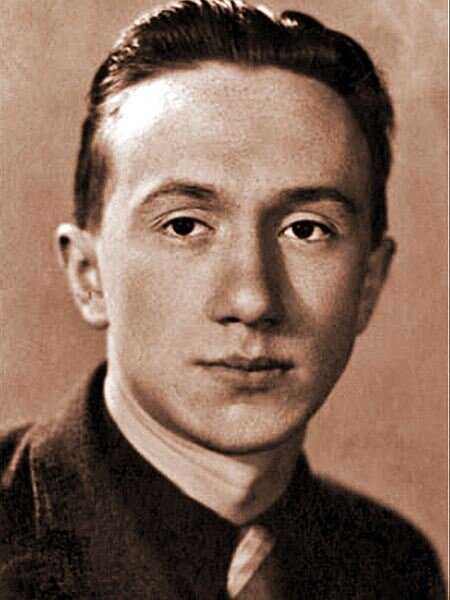 Алексей в юности