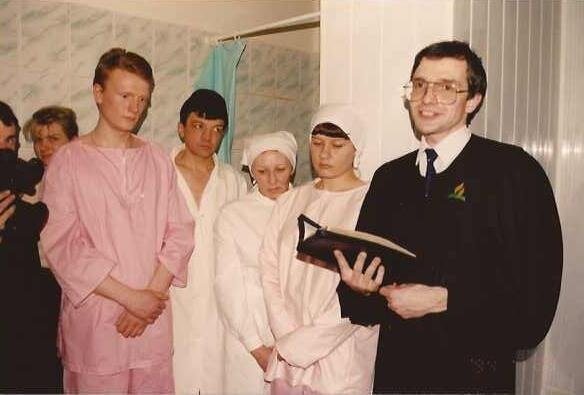 Библия изменила жизнь миллионов людей, в том числе и мою