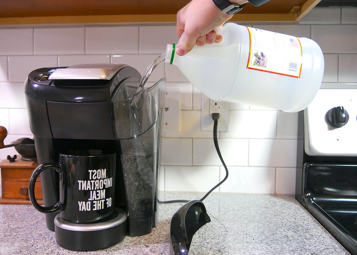 Средства могут быть как жидкими, так и в виде растворимых таблеток