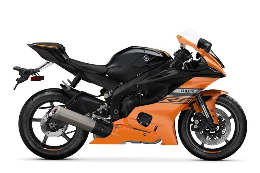 YAMAHA YZF-R6 2020 года в цвете Vivid Orange