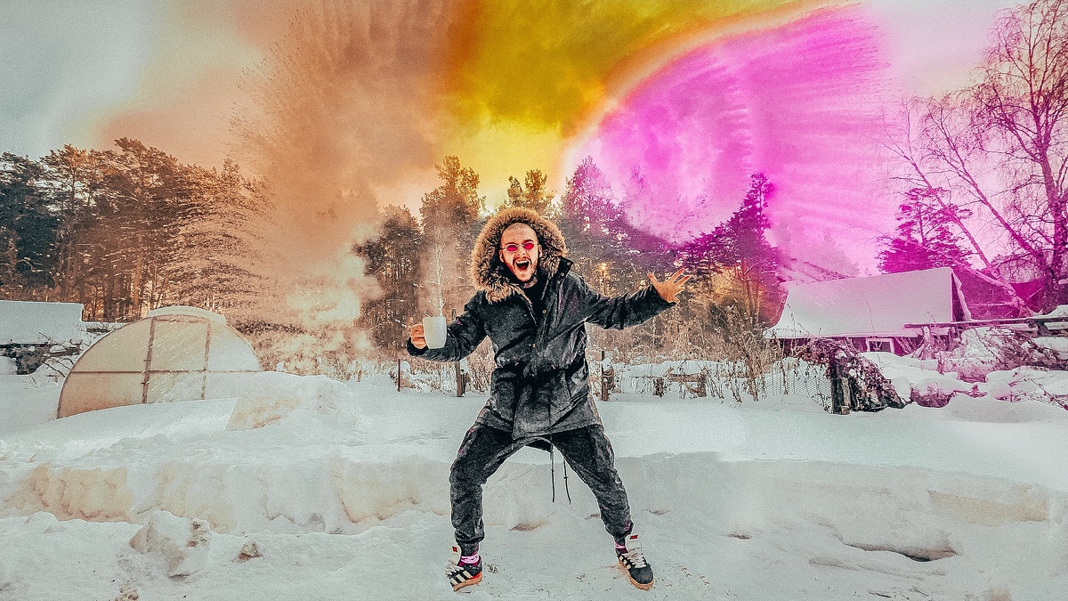 Обложка с YouTube видео "КИПЯТОК НА МОРОЗЕ -30 / ПОЛУЧИМ ЦВЕТНОЙ ПАР С КОКА КОЛА?"