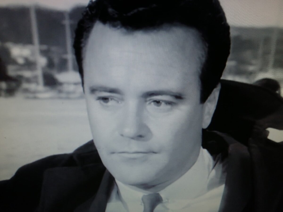 Кадр из фильма "Дни вина и роз" (1962)