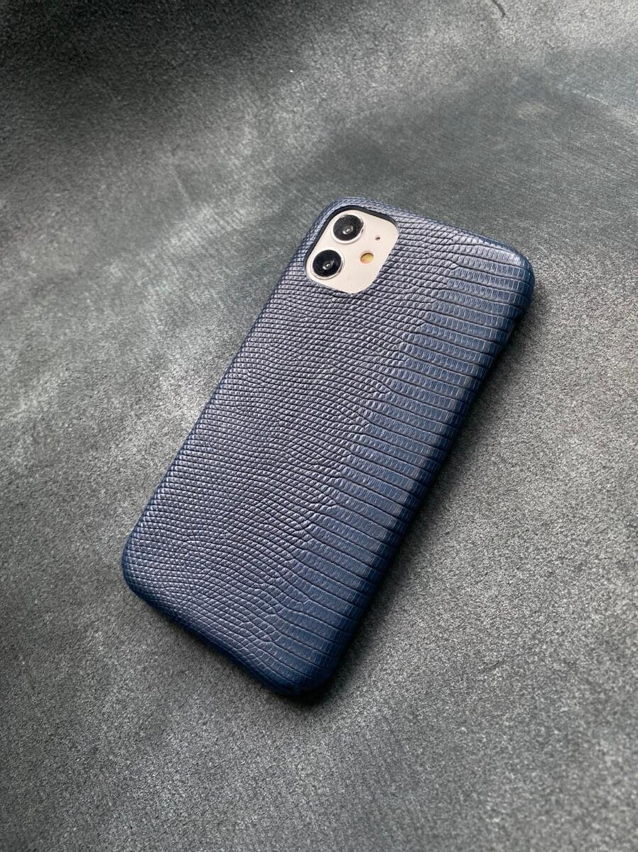 Кожаный синий чехол из игуана Mobcase 1490 для iPhone 11