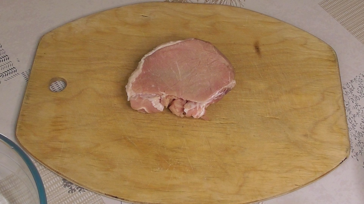 Нарезаем мясо (3 фото) ->