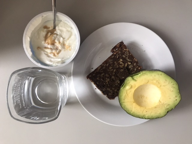 Фото автора канала Плачу и плачу 