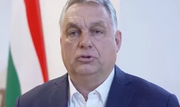 По словам Виктора Орбана, Венгрия отказывается от поставок и провоза через её территорию оружия для Украины в ходе российской спецоперации по денацификации Украины.