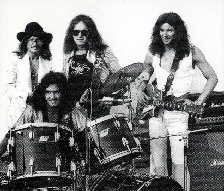 Фото взято на https://groovesharks.org/artist/Skorpio