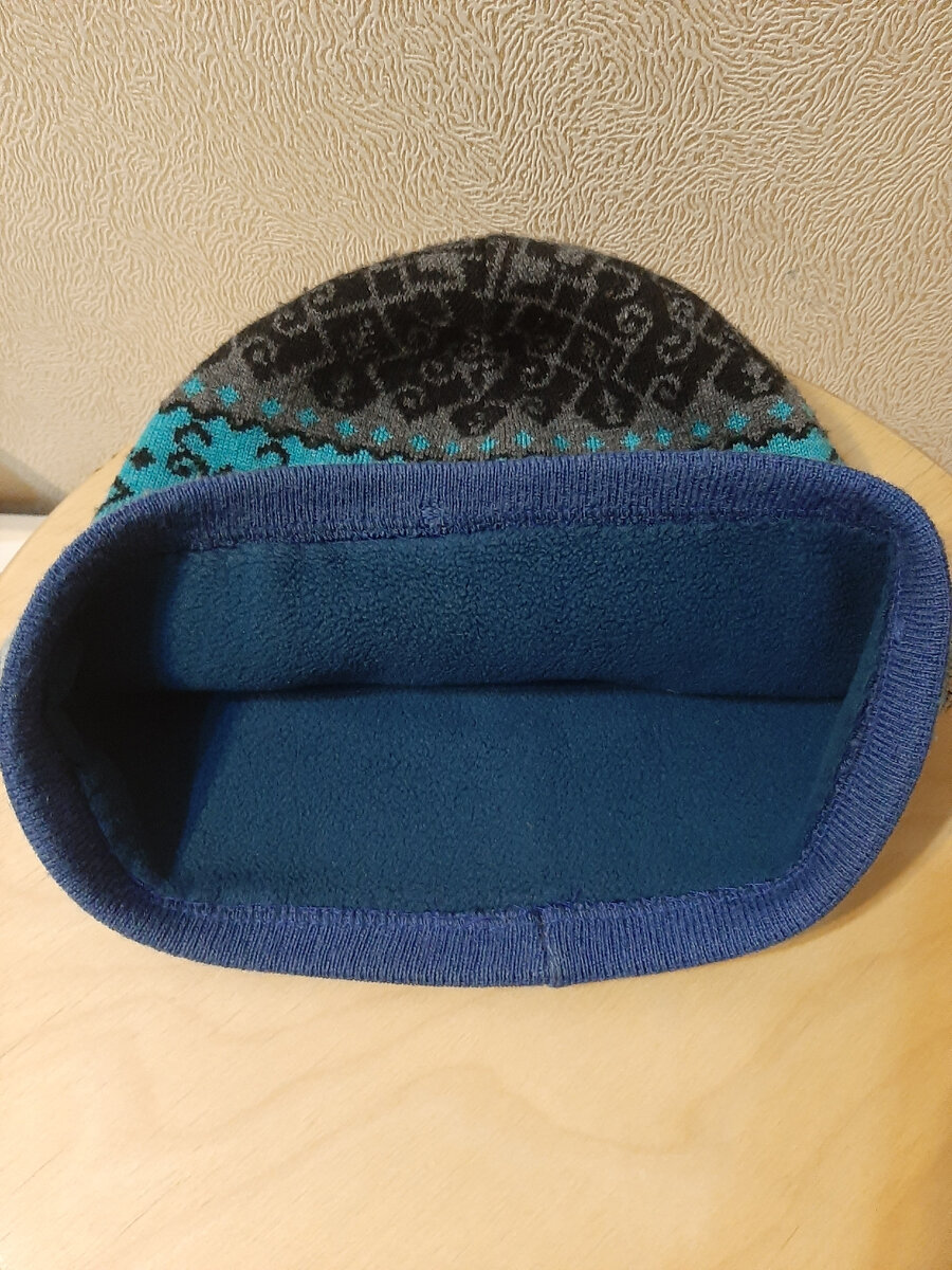 Так выглядит край шапки