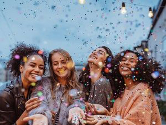 Избавившись от игры разума и выйдя за приделы ума мы обретем свободу в радости